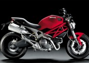 Ducati Monster 696